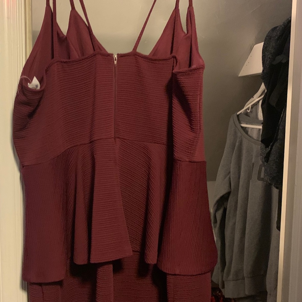 Dress - Picture 4 of 4